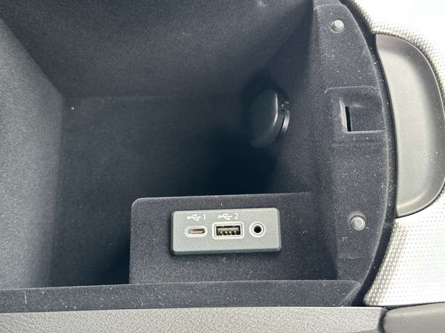 日産 スカイライン ３．０ ＮＩＳＭＯ R6年 (東海) 99