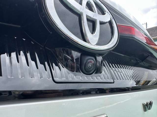 トヨタ クラウン　クロスオーバー　ハイブリッド ２．４ ＲＳ アドバンスト Ｅ－ＦＯＵＲ ＡＤＶＡＮＣＥＤ ４ＷＤ R4年 (東海) 99