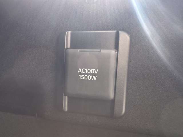 トヨタ クラウン　クロスオーバー　ハイブリッド ２．４ ＲＳ アドバンスト Ｅ－ＦＯＵＲ ＡＤＶＡＮＣＥＤ ４ＷＤ R4年 (東海) 99