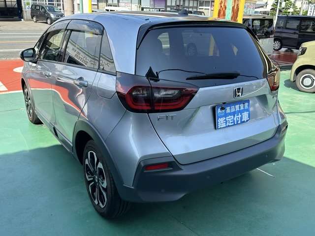 ホンダ フィット　ハイブリッド １．５ Ｅ：ＨＥＶ クロスター R2年 (東海) 99