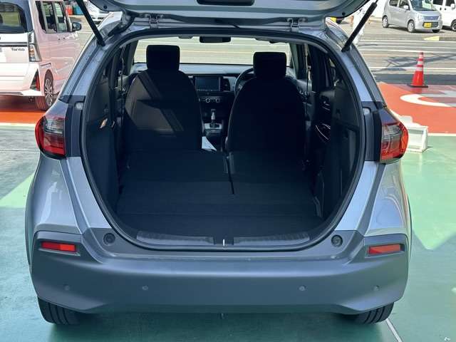 ホンダ フィット　ハイブリッド １．５ Ｅ：ＨＥＶ クロスター R2年 (東海) 99