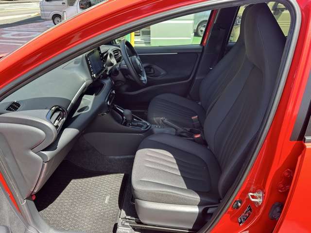 トヨタ ヤリス １．５ Ｇ R5年 (東海) 99