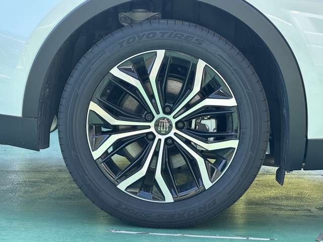 トヨタ クラウン　クロスオーバー　ハイブリッド ２．５ Ｇ アドバンスト Ｅ－ＦＯＵＲ ４ＷＤ R6年 (東海) 99