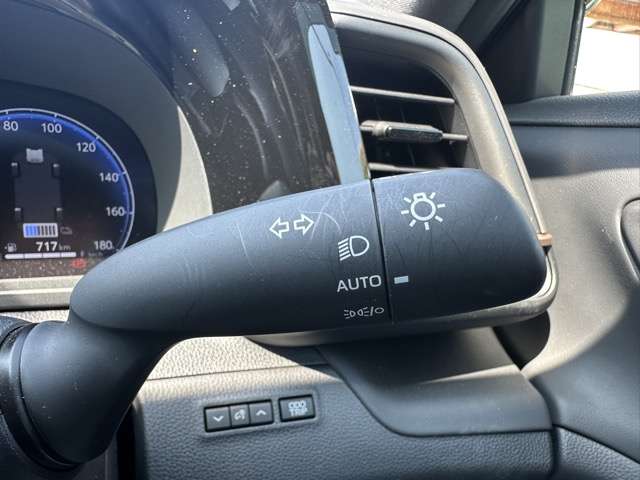 トヨタ クラウン　クロスオーバー　ハイブリッド ２．５ Ｇ アドバンスト Ｅ－ＦＯＵＲ ４ＷＤ R6年 (東海) 99