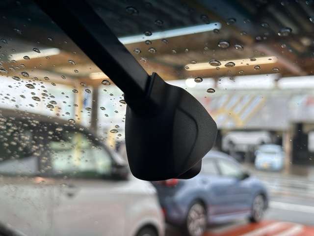 ホンダ フィット　ハイブリッド １．５ Ｅ：ＨＥＶ ホーム R2年 (東海) 99