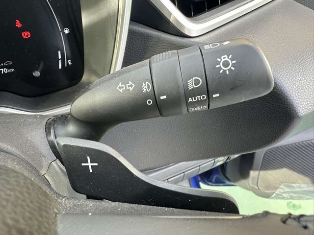 トヨタ カローラスポーツ ２．０ Ｇ R4年 (東海) 99