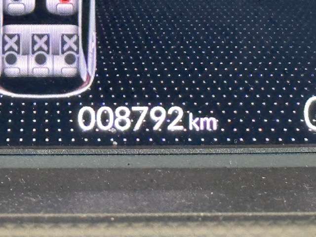 ホンダ フィット　ハイブリッド １．５ Ｅ：ＨＥＶ ベーシック R4年 (東海) 99