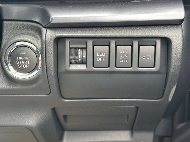 スバル レヴォーグ　レイバック １．８ リミテッド ＥＸ ４ＷＤ R6年 (東海) 99