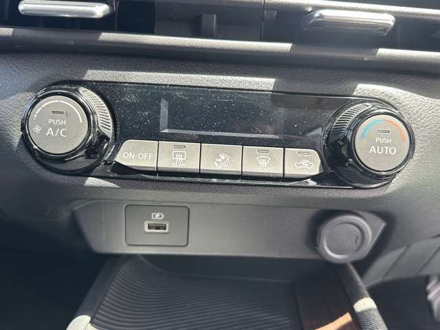 日産 ノートオーラ １．２ Ｇ R5年 (東海) 99