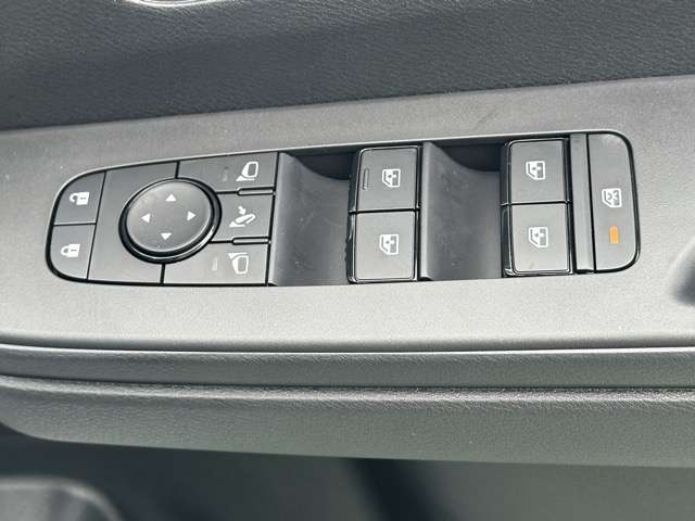 日産 セレナ １．４ Ｅ－ＰＯＷＥＲ ルキシオン R7年 (東海) 99