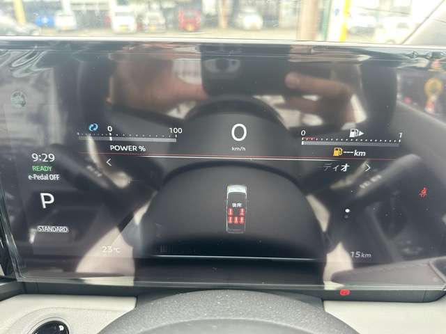 日産 セレナ １．４ Ｅ－ＰＯＷＥＲ ルキシオン R7年 (東海) 99