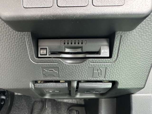 トヨタ タンク １．０ カスタム Ｇ－Ｔ H30年 (東海) 99