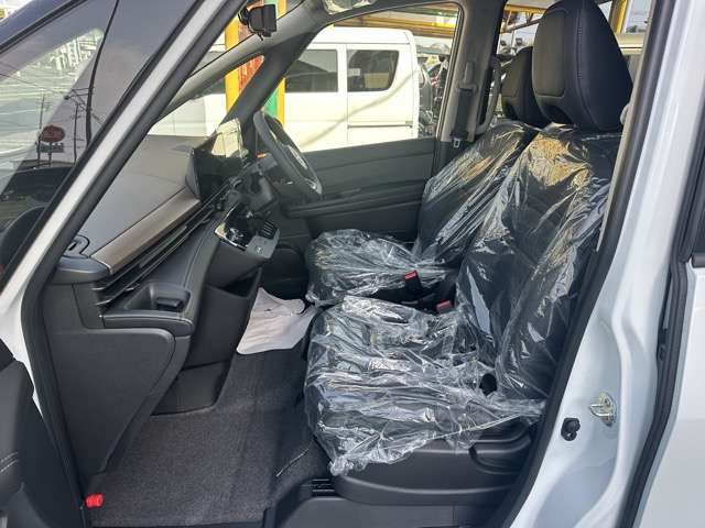 日産 セレナ １．４ Ｅ－ＰＯＷＥＲ ハイウェイスターＶ ９０周年記念車 R7年 (東海) 99