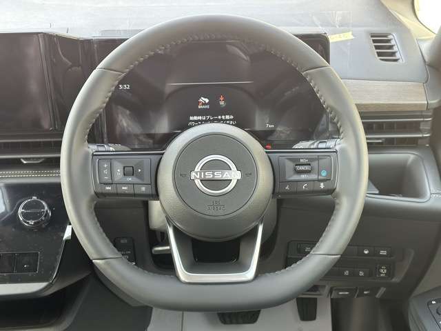 日産 セレナ １．４ Ｅ－ＰＯＷＥＲ ハイウェイスターＶ ９０周年記念車 R7年 (東海) 99