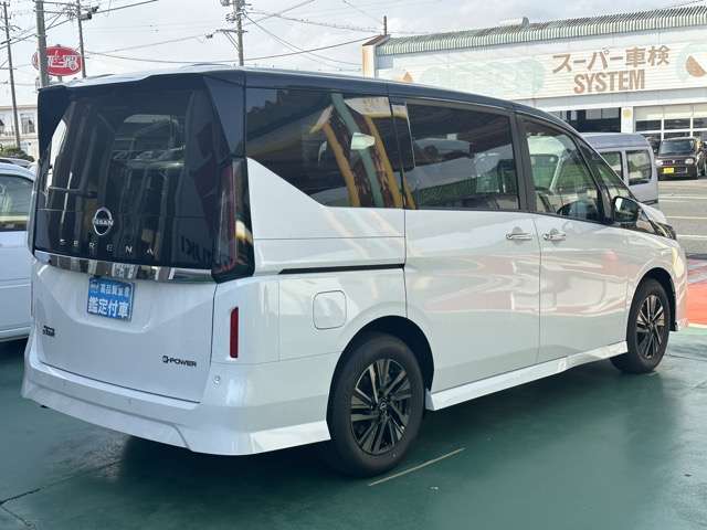 日産 セレナ １．４ Ｅ－ＰＯＷＥＲ ハイウェイスターＶ ９０周年記念車 R7年 (東海) 99