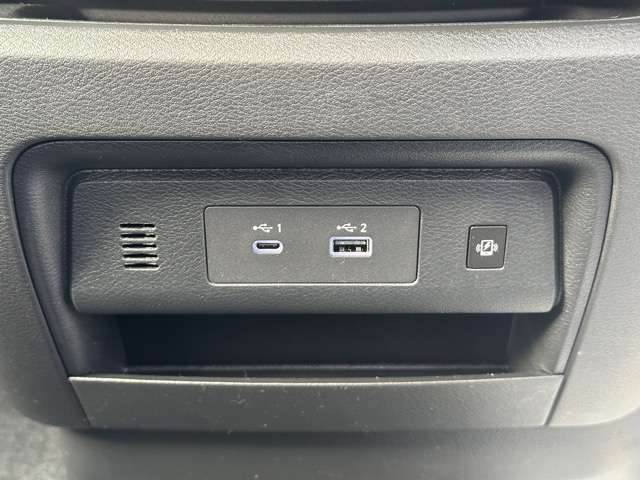 日産 セレナ １．４ Ｅ－ＰＯＷＥＲ ハイウェイスターＶ ９０周年記念車 R7年 (東海) 99