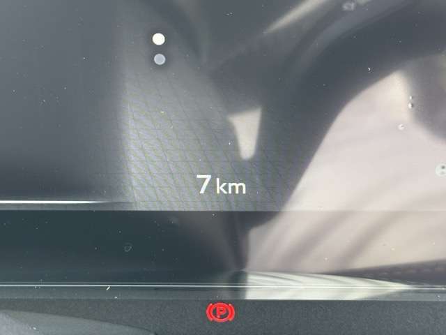 日産 セレナ １．４ Ｅ－ＰＯＷＥＲ ハイウェイスターＶ ９０周年記念車 R7年 (東海) 99