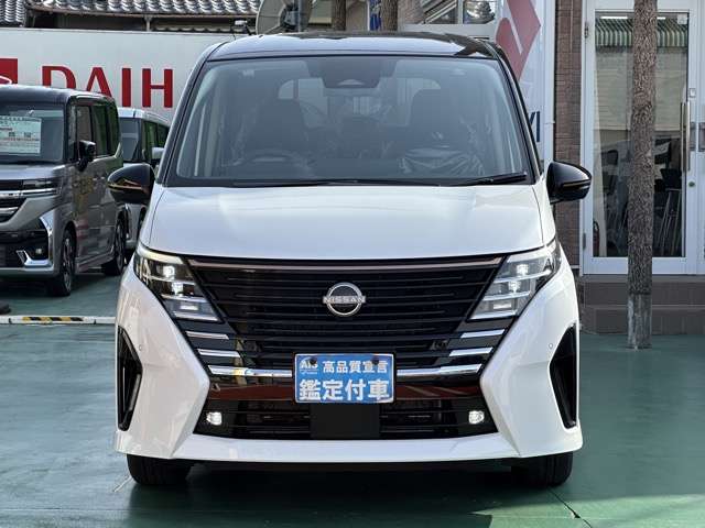 日産 セレナ １．４ Ｅ－ＰＯＷＥＲ ハイウェイスターＶ ９０周年記念車 R7年 (東海) 99