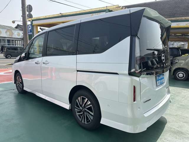 日産 セレナ １．４ Ｅ－ＰＯＷＥＲ ルキシオン R7年 (東海) 99