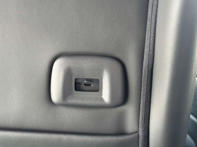 日産 セレナ １．４ Ｅ－ＰＯＷＥＲ ルキシオン R7年 (東海) 99