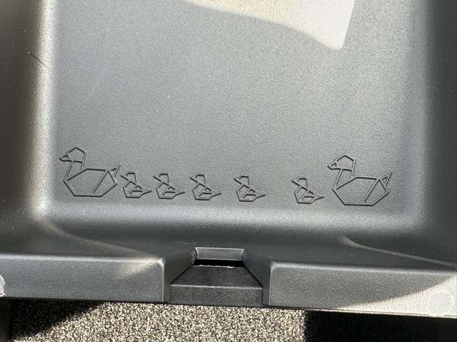 日産 セレナ １．４ Ｅ－ＰＯＷＥＲ ルキシオン R7年 (東海) 99