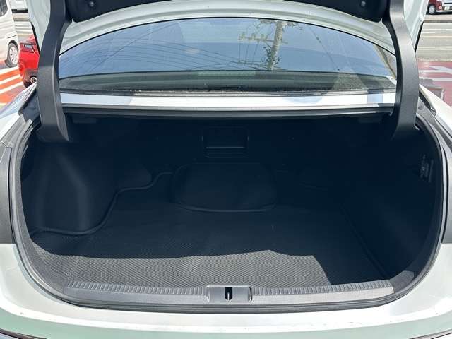 トヨタ クラウン　クロスオーバー　ハイブリッド ２．４ ＲＳ アドバンスト Ｅ－ＦＯＵＲ ＡＤＶＡＮＣＥＤ ４ＷＤ R4年 (東海) 99