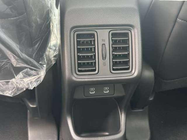 ホンダ ヴェゼル １．５ Ｅ：ＨＥＶ Ｚ R7年 (東海) 99