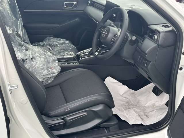 ホンダ ヴェゼル １．５ Ｅ：ＨＥＶ Ｚ R7年 (東海) 99