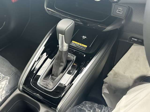 ホンダ ヴェゼル １．５ Ｅ：ＨＥＶ Ｚ R7年 (東海) 99