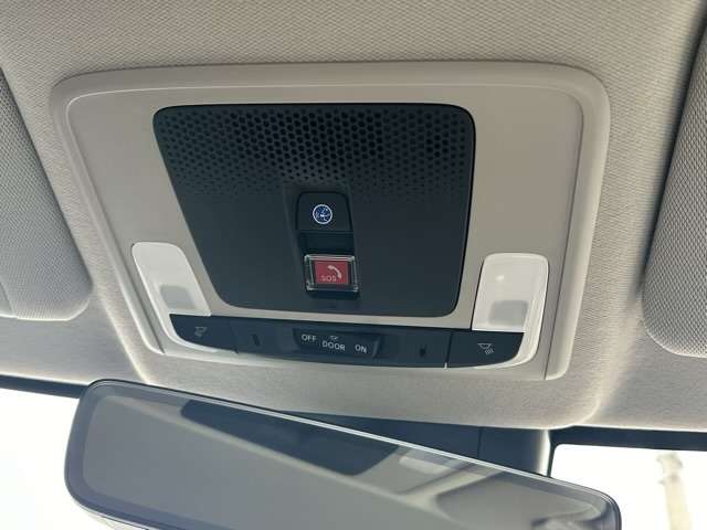 ホンダ ヴェゼル １．５ Ｅ：ＨＥＶ Ｚ R7年 (東海) 99