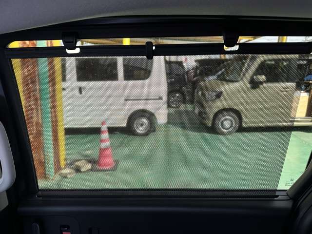 ホンダ フリード　ハイブリッド １．５ Ｅ：ＨＥＶ エアー ＥＸ R7年 (東海) 99