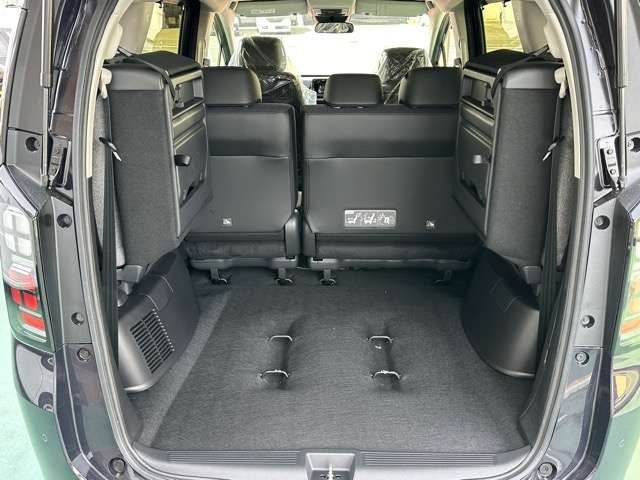 ホンダ フリード　ハイブリッド １．５ Ｅ：ＨＥＶ エアー ＥＸ R7年 (東海) 99