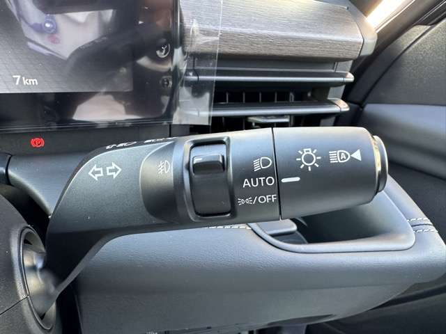 日産 セレナ １．４ Ｅ－ＰＯＷＥＲ ハイウェイスターＶ R7年 (東海) 99