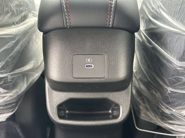 日産 ノートオーラ １．２ ＮＩＳＭＯ チューンド Ｅ－ＰＯＷＥＲ ４ＷＤ R7年 (東海) 99