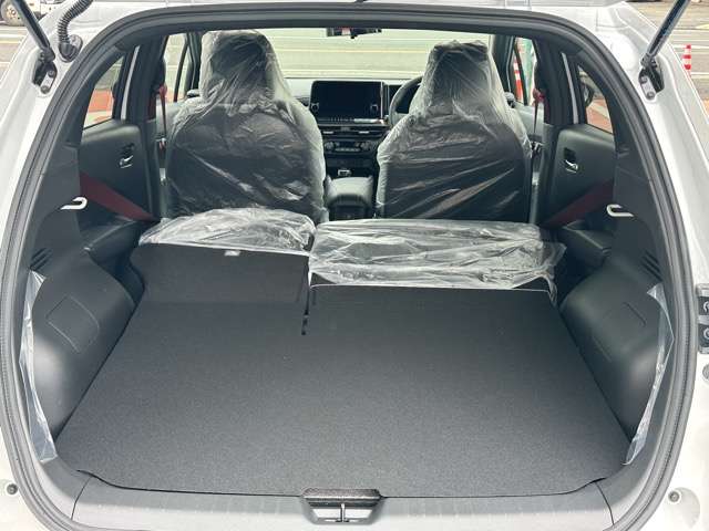 日産 ノートオーラ １．２ ＮＩＳＭＯ チューンド Ｅ－ＰＯＷＥＲ ４ＷＤ R7年 (東海) 99