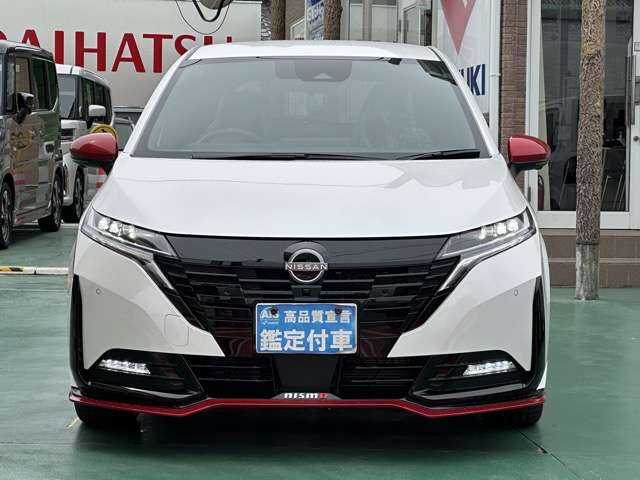 日産 ノートオーラ １．２ ＮＩＳＭＯ チューンド Ｅ－ＰＯＷＥＲ ４ＷＤ R7年 (東海) 99