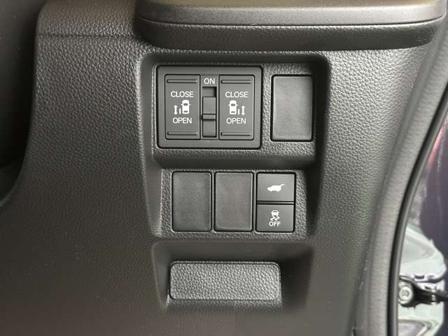 ホンダ ステップワゴン　ハイブリッド ２．０ Ｅ：ＨＥＶ スパーダ プレミアムライン R7年 (東海) 99