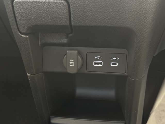 ホンダ ステップワゴン　ハイブリッド ２．０ Ｅ：ＨＥＶ スパーダ プレミアムライン R7年 (東海) 99