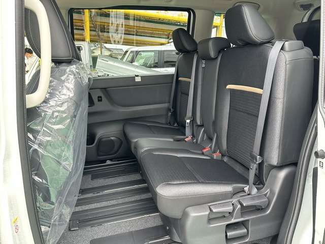 日産 セレナ ２．０ ハイウェイスターＶ R7年 (東海) 99