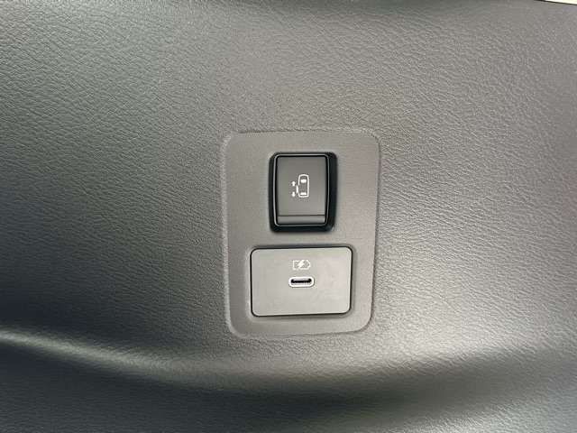 日産 セレナ ２．０ ハイウェイスターＶ R7年 (東海) 99