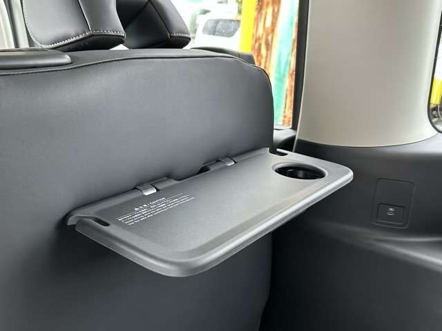 日産 セレナ ２．０ ハイウェイスターＶ R7年 (東海) 99