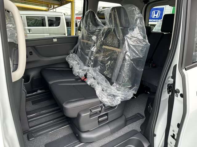 日産 セレナ ２．０ ハイウェイスターＶ R7年 (東海) 99