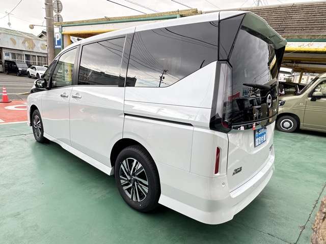 日産 セレナ １．４ Ｅ－ＰＯＷＥＲ ハイウェイスターＶ R7年 (東海) 99