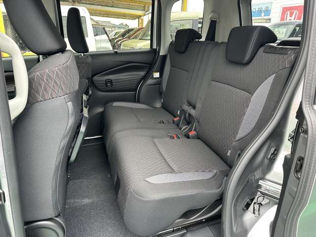 スズキ ソリオ １．２ バンディット ハイブリッド ＳＶ R5年 (東海) 99