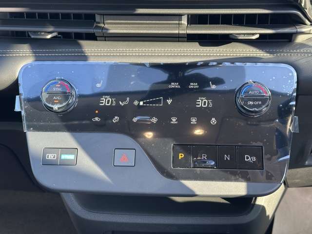 日産 セレナ １．４ Ｅ－４ＯＲＣＥ ハイウェイスターＶ ４ＷＤ R7年 (東海) 99