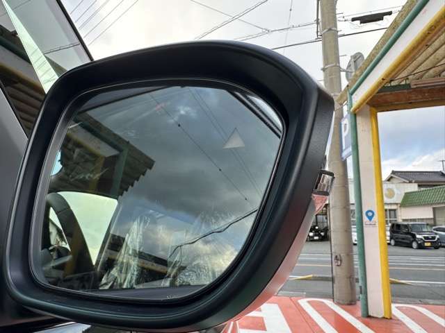 日産 セレナ １．４ Ｅ－４ＯＲＣＥ ハイウェイスターＶ ４ＷＤ R7年 (東海) 99