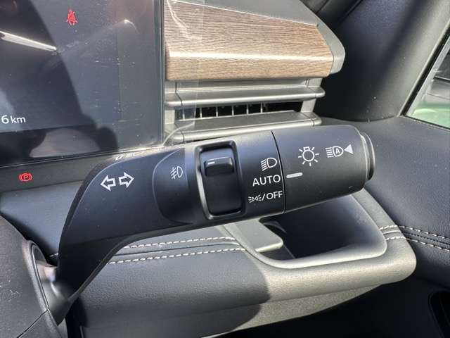 日産 セレナ １．４ Ｅ－４ＯＲＣＥ ハイウェイスターＶ ４ＷＤ R7年 (東海) 99