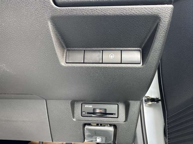 日産 ノートオーラ １．２ ＮＩＳＭＯ R7年 (東海) 99