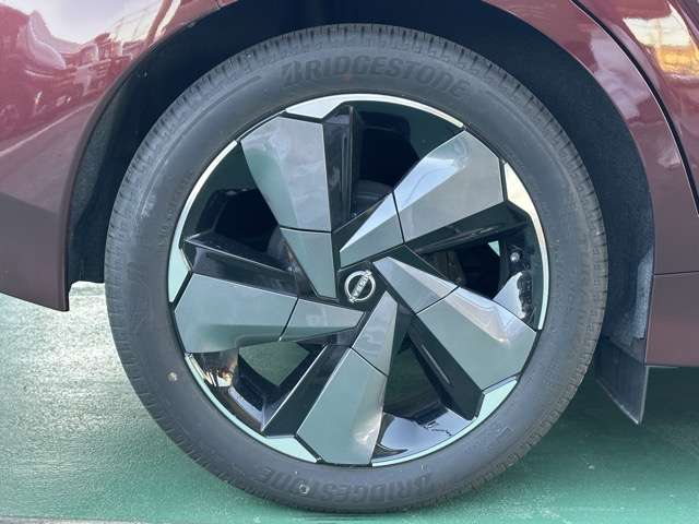 日産 ノートオーラ １．２ Ｇ レザーエディション R5年 (東海) 99