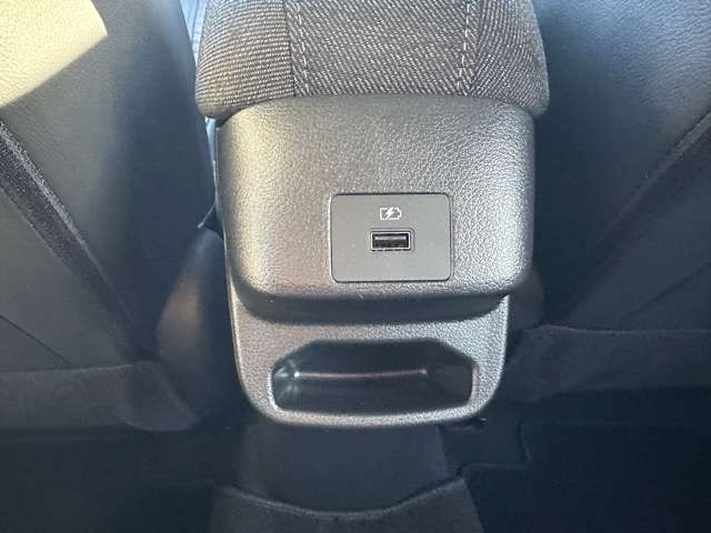 日産 ノートオーラ １．２ Ｇ レザーエディション R5年 (東海) 99